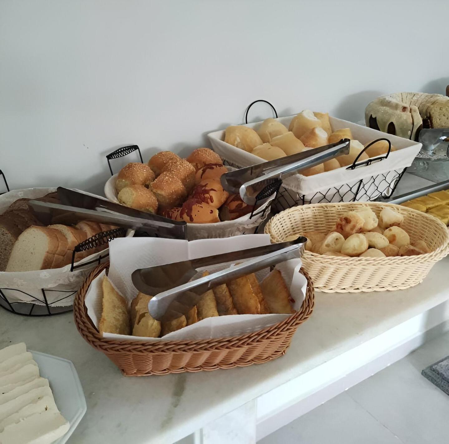 Hotel Penedo Inn Екстер'єр фото